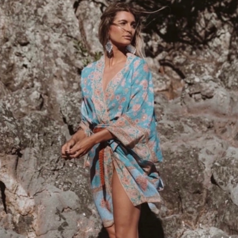 NWT Spell Love Story Midi Robe s/m Star Crossed Lovers Floral Rare